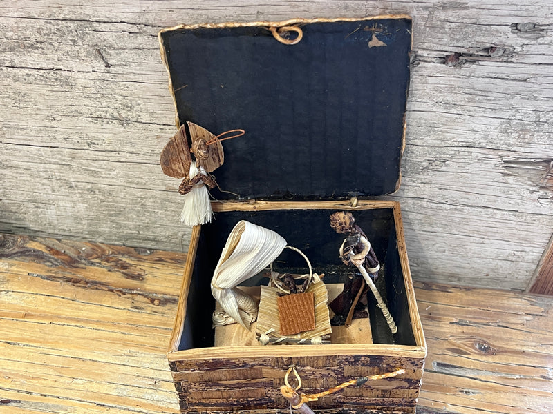 Banana Bark Holy Family - in Box