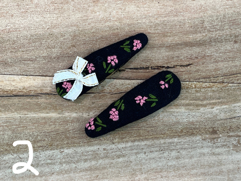 Hair Clips - Cute Embroidered (2 pieces)