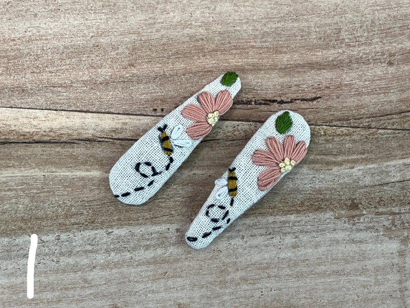 Hair Clips - Cute Embroidered (2 pieces)