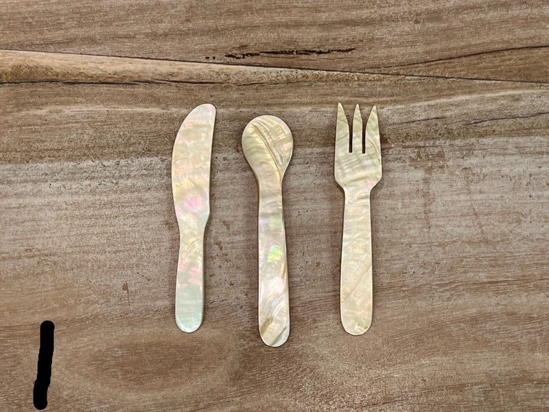 Utencil Sets of 3 - Mother of Pearl 4"