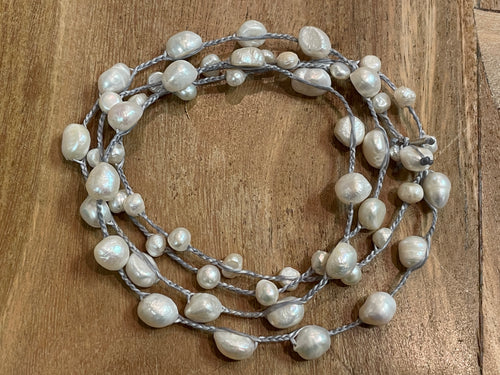 Necklace - pearls long