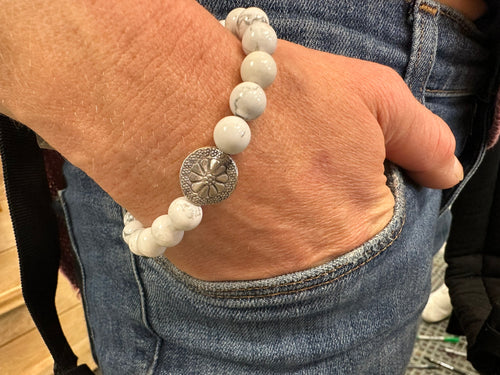 Bracelet - stone single charm