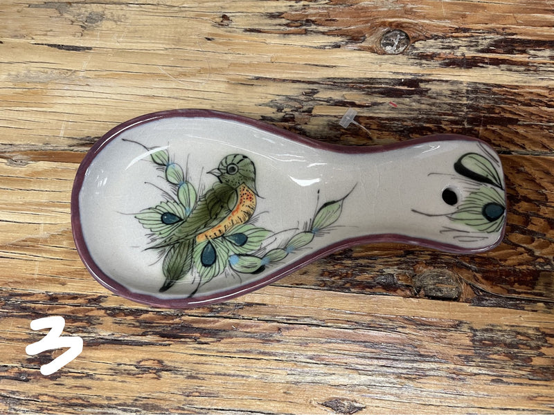 Ceramic spoon rest