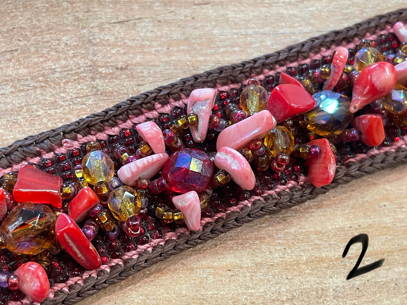 Bracelet - beaded deluxe stone mat